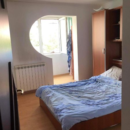 Apartament Apartament Râmnicu Vâlcea Zewnętrze zdjęcie